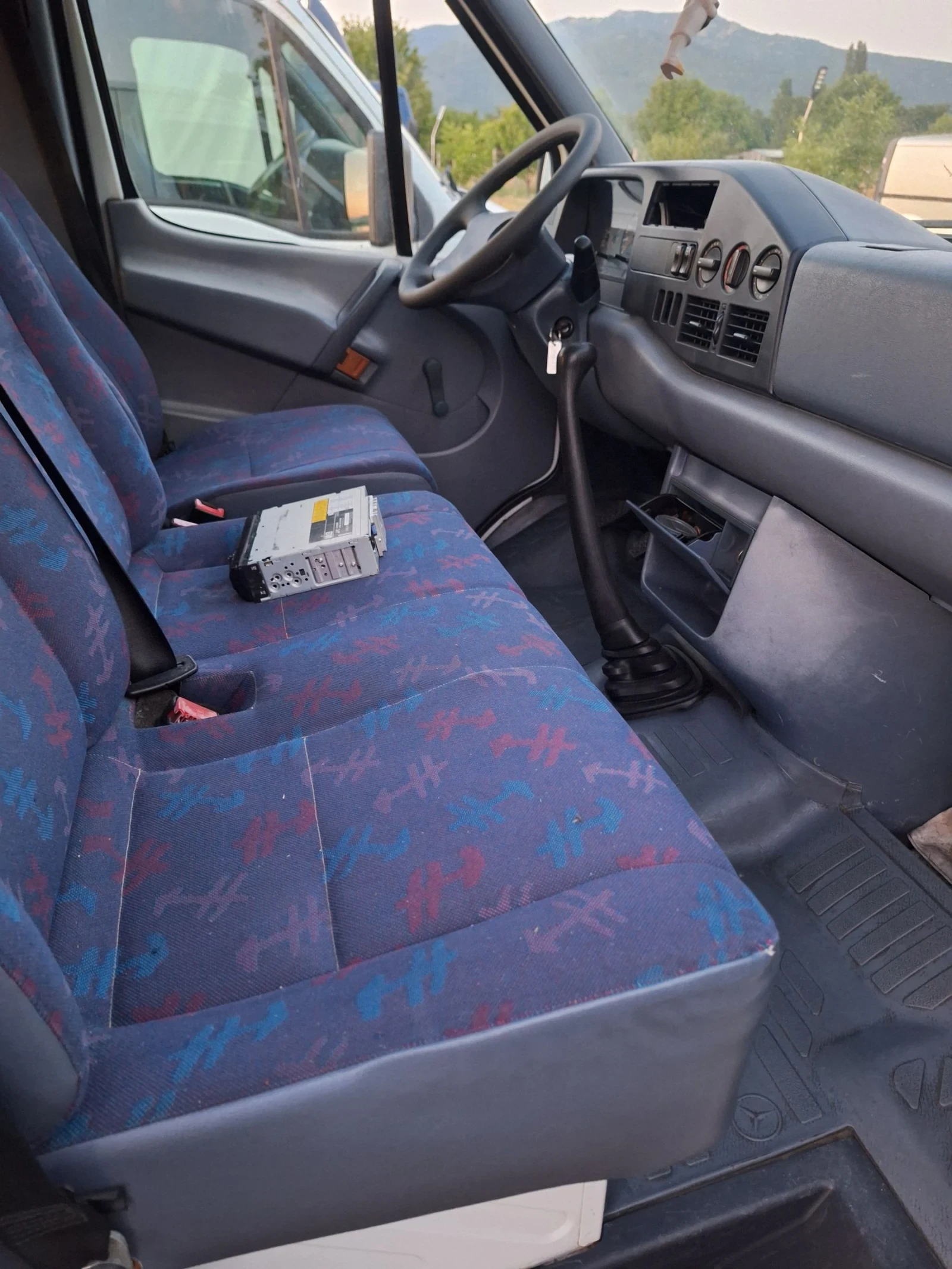 Mercedes-Benz 2.4 214 клима - изображение 8
