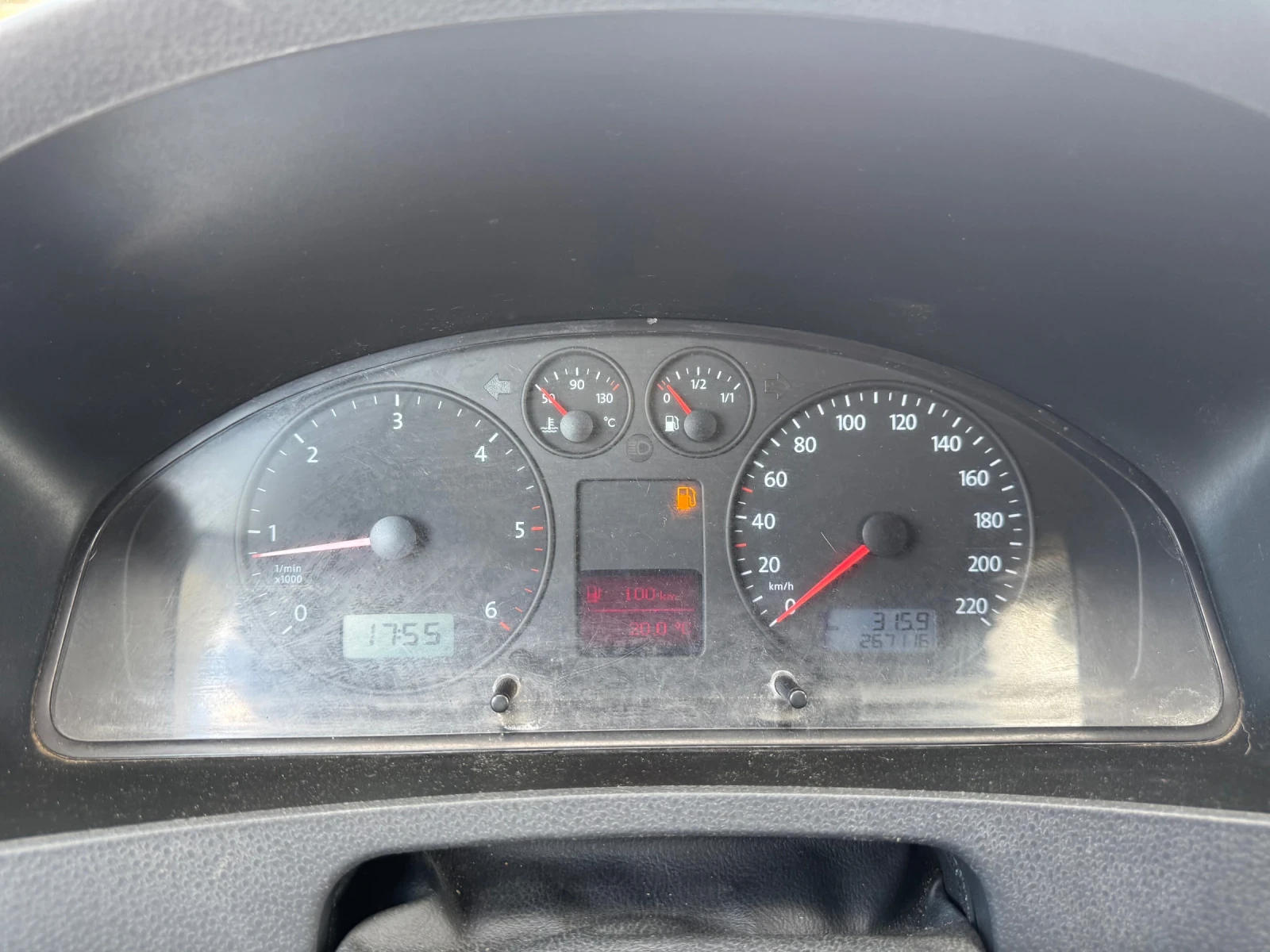 VW Transporter T5 2.5TDI Нов Внос Климатик, снимка 11 - Бусове и автобуси - 54910741
