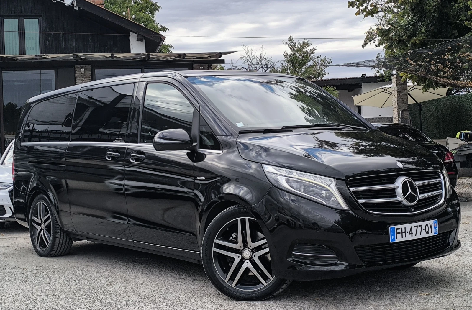Mercedes-Benz V 250 CDI AVANTGARDE EXTRA LANG, снимка 3 - Бусове и автобуси - 56182815