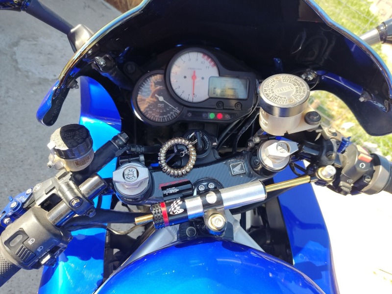 Honda Vtr, снимка 5 - Мотоциклети и мототехника - 46279576