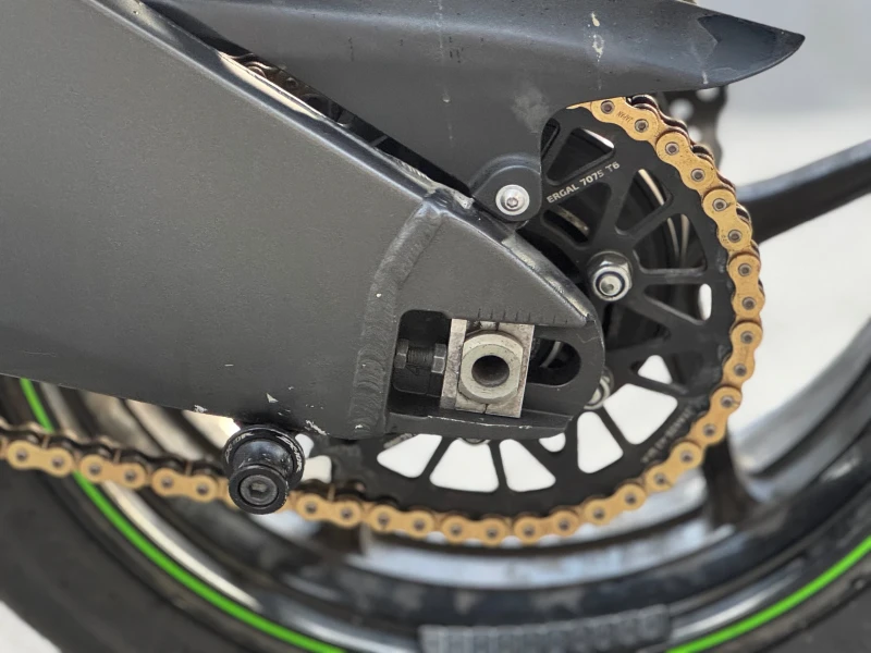 Kawasaki Zx 10R, снимка 6 - Мотоциклети и мототехника - 52839817