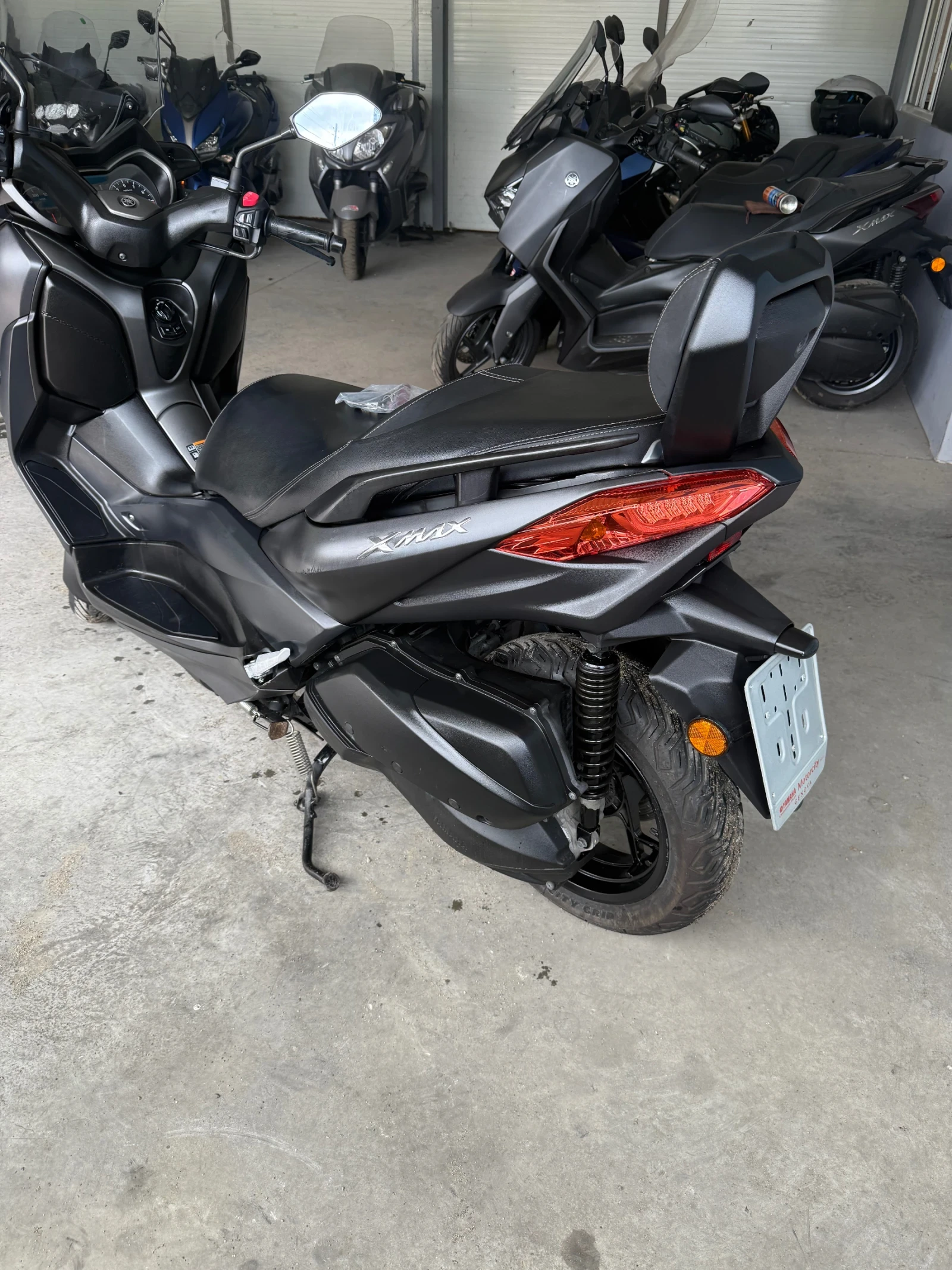 Yamaha X-max 300i-ABS, TCS - изображение 5