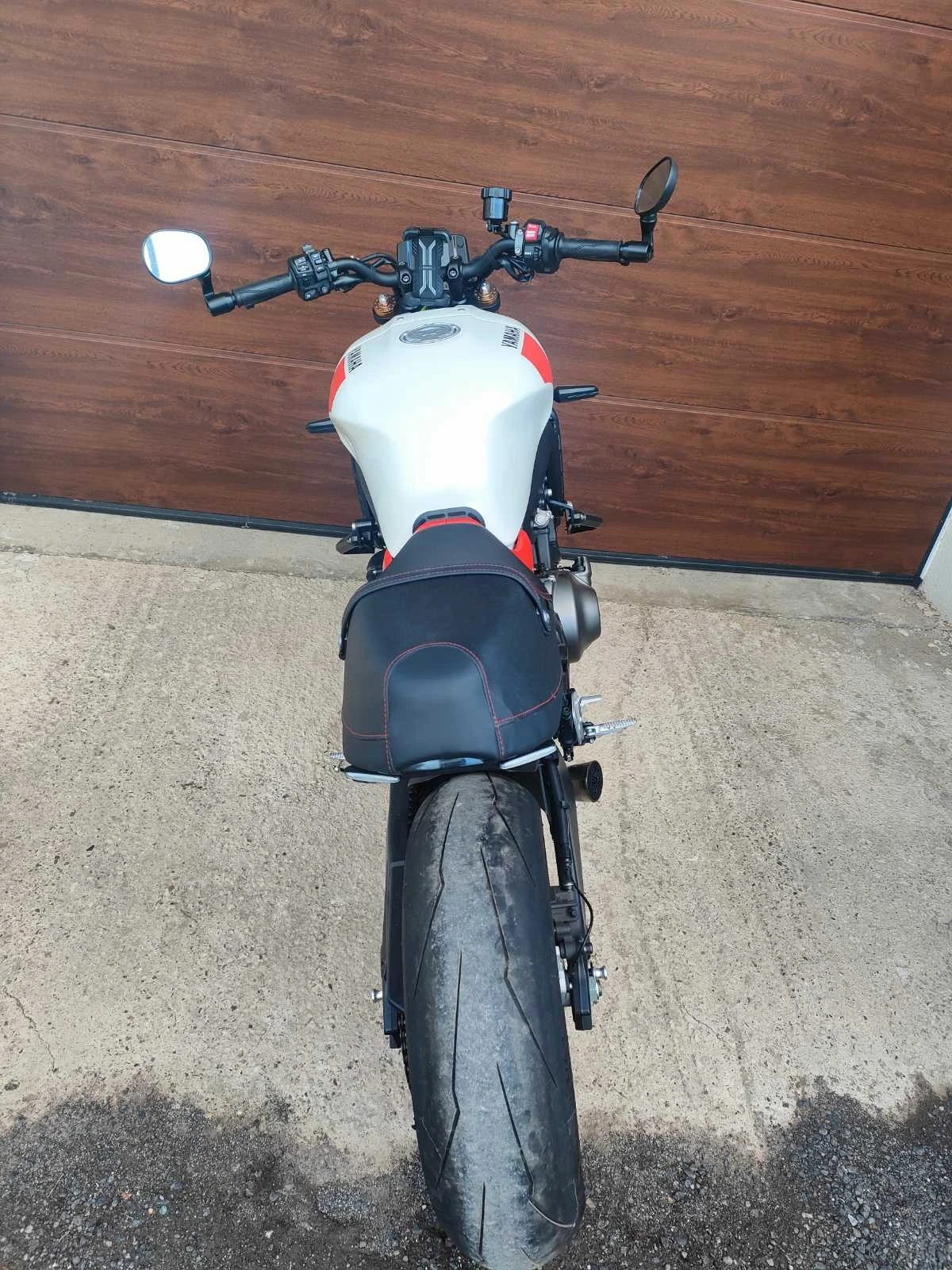 Yamaha XSR900, снимка 8 - Мотоциклети и мототехника - 53881032