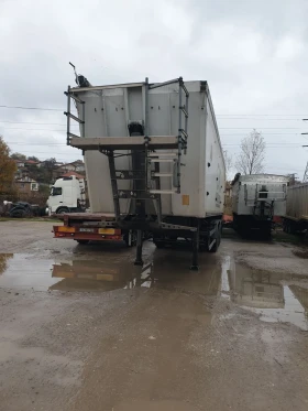 Полуремарке Schmitz Под наем, снимка 5