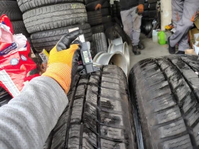 Гуми Зимни 215/55R17, снимка 3