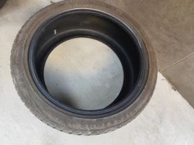 Гуми Зимни 255/40R19, снимка 2