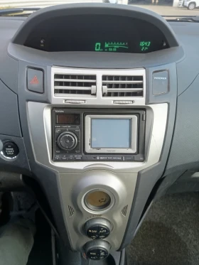 Toyota Yaris 1.33, снимка 10