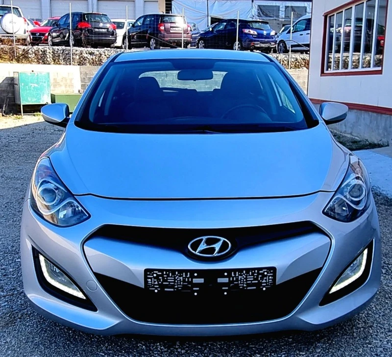 Hyundai I30 1.6 crdi 110к.с., снимка 2 - Автомобили и джипове - 41425451