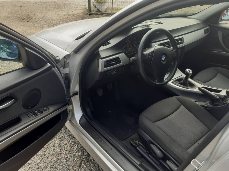 BMW 320 2.0 TDi 177k.c. klimatronik , снимка 10 - Автомобили и джипове - 42219345