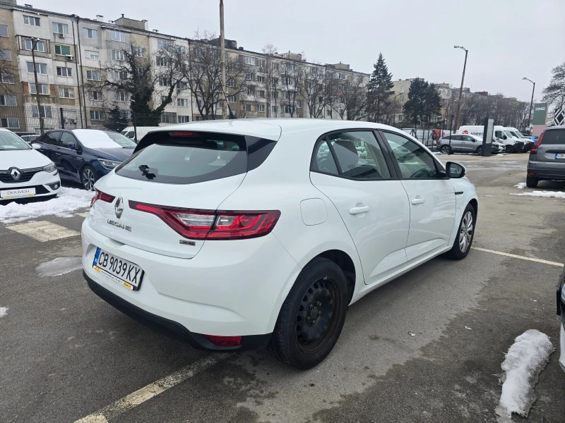 Renault Megane 1.5 dCi, снимка 5 - Автомобили и джипове - 48878254