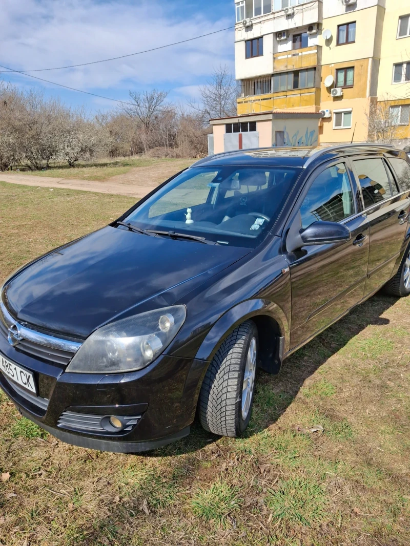 Opel Astra, снимка 1 - Автомобили и джипове - 49411132