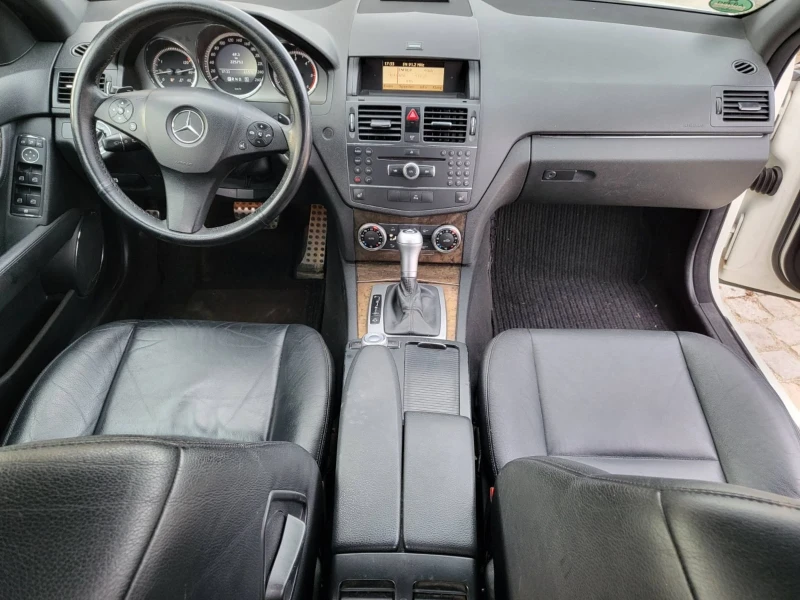 Mercedes-Benz C 220  CDI AMG , снимка 12 - Автомобили и джипове - 49552011