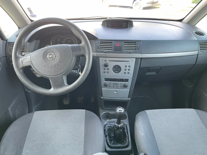 Opel Meriva  Климатроник , снимка 7 - Автомобили и джипове - 49493141