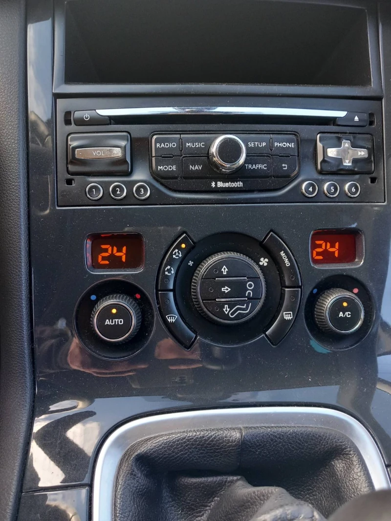 Peugeot 3008 2.0HDI Blue, снимка 10 - Автомобили и джипове - 52957008