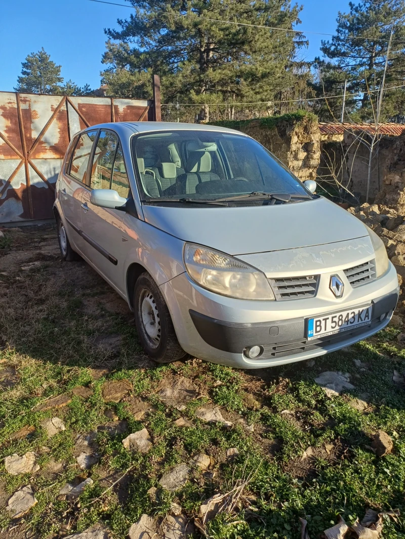 Renault Scenic, снимка 9 - Автомобили и джипове - 52971272