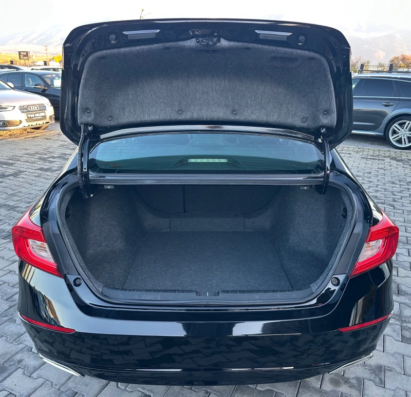 Honda Accord, снимка 17 - Автомобили и джипове - 52382201