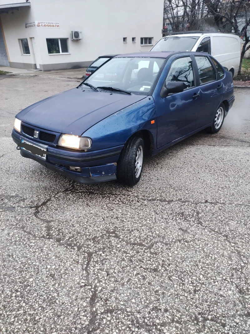 Seat Cordoba, снимка 3 - Автомобили и джипове - 53300215