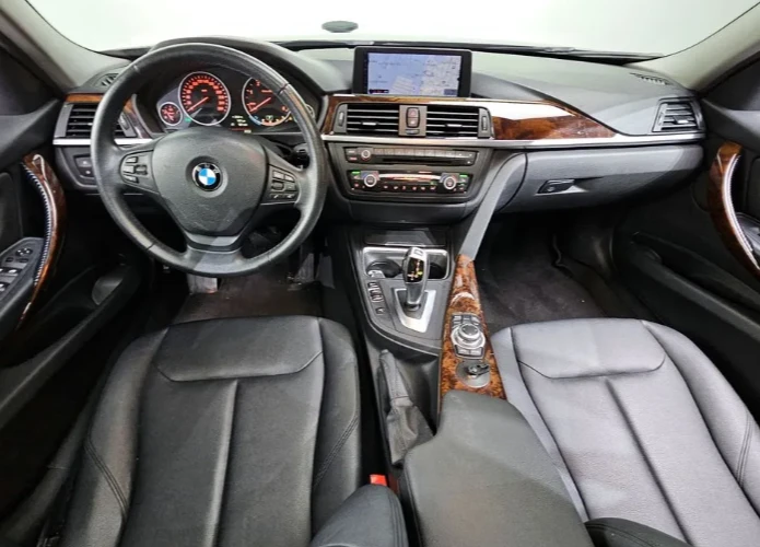 BMW 320 d - изображение 7