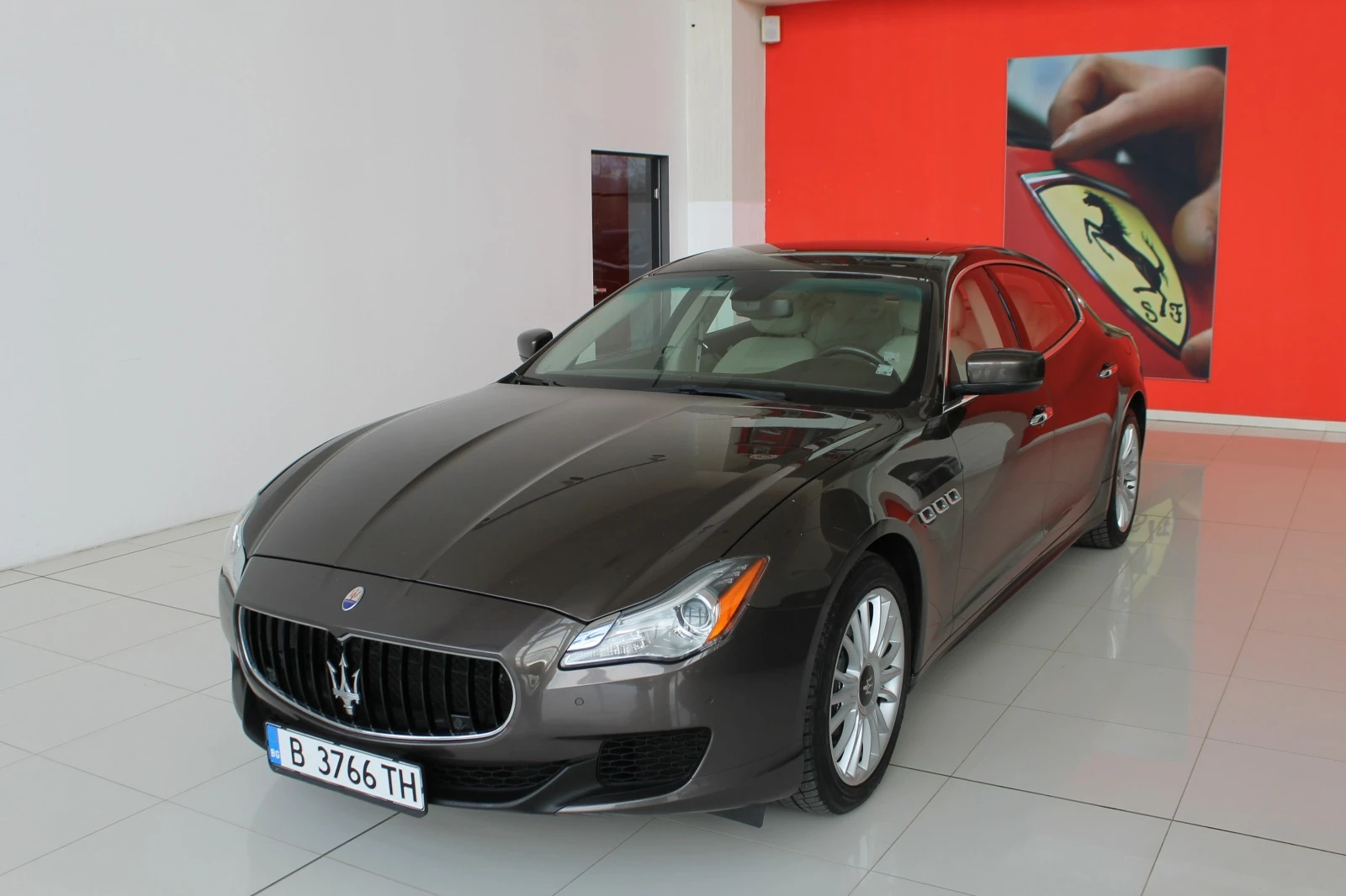 Maserati Quattroporte Q4 , снимка 1