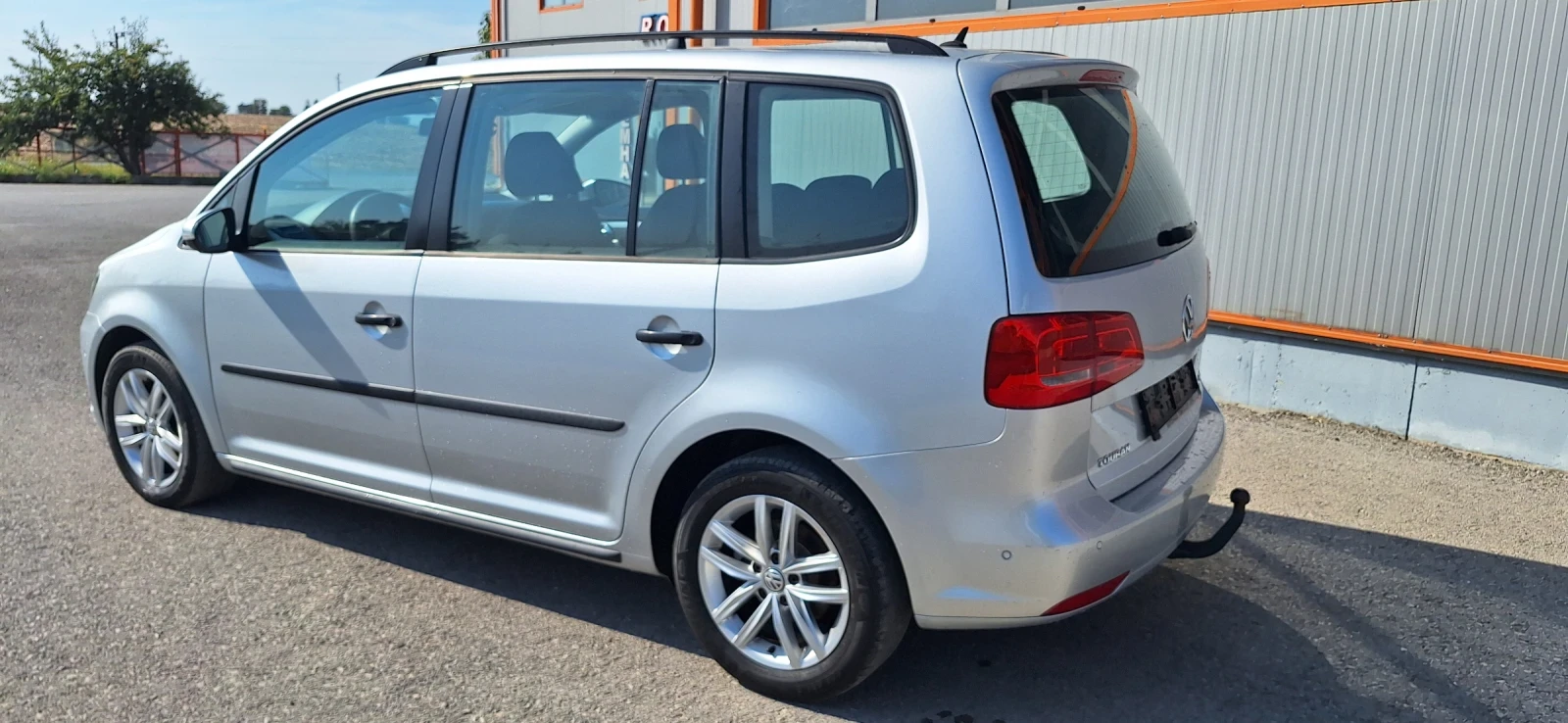 VW Touran ПЕРФЕКТНА!!!, снимка 1