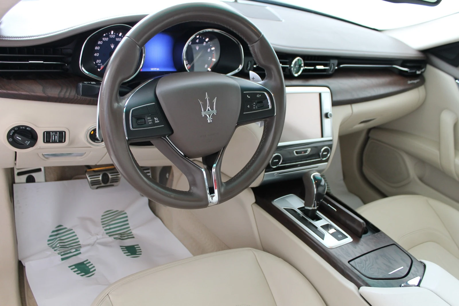 Maserati Quattroporte SQ4  - изображение 8