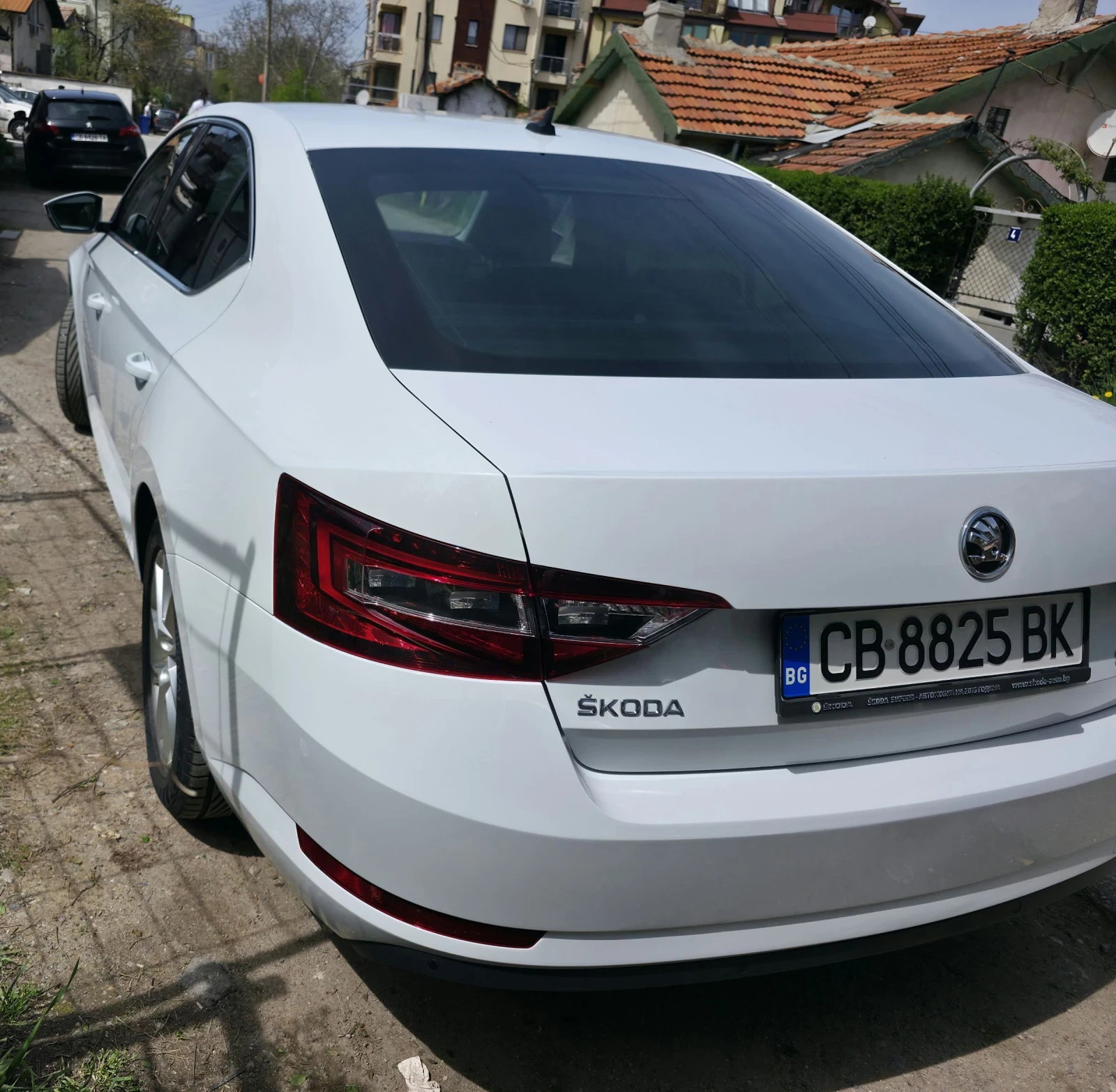 Skoda Superb  - изображение 2