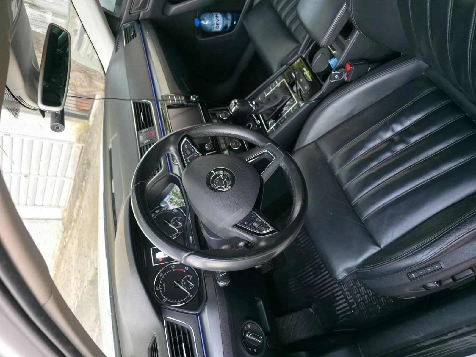 Skoda Superb  - изображение 9