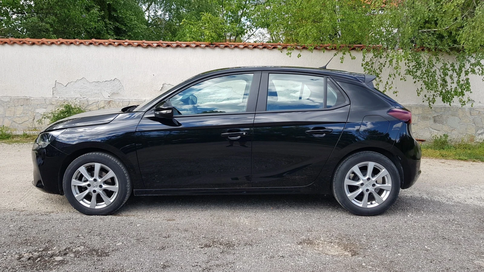 Opel Corsa Edition Black1.2turbo - изображение 3