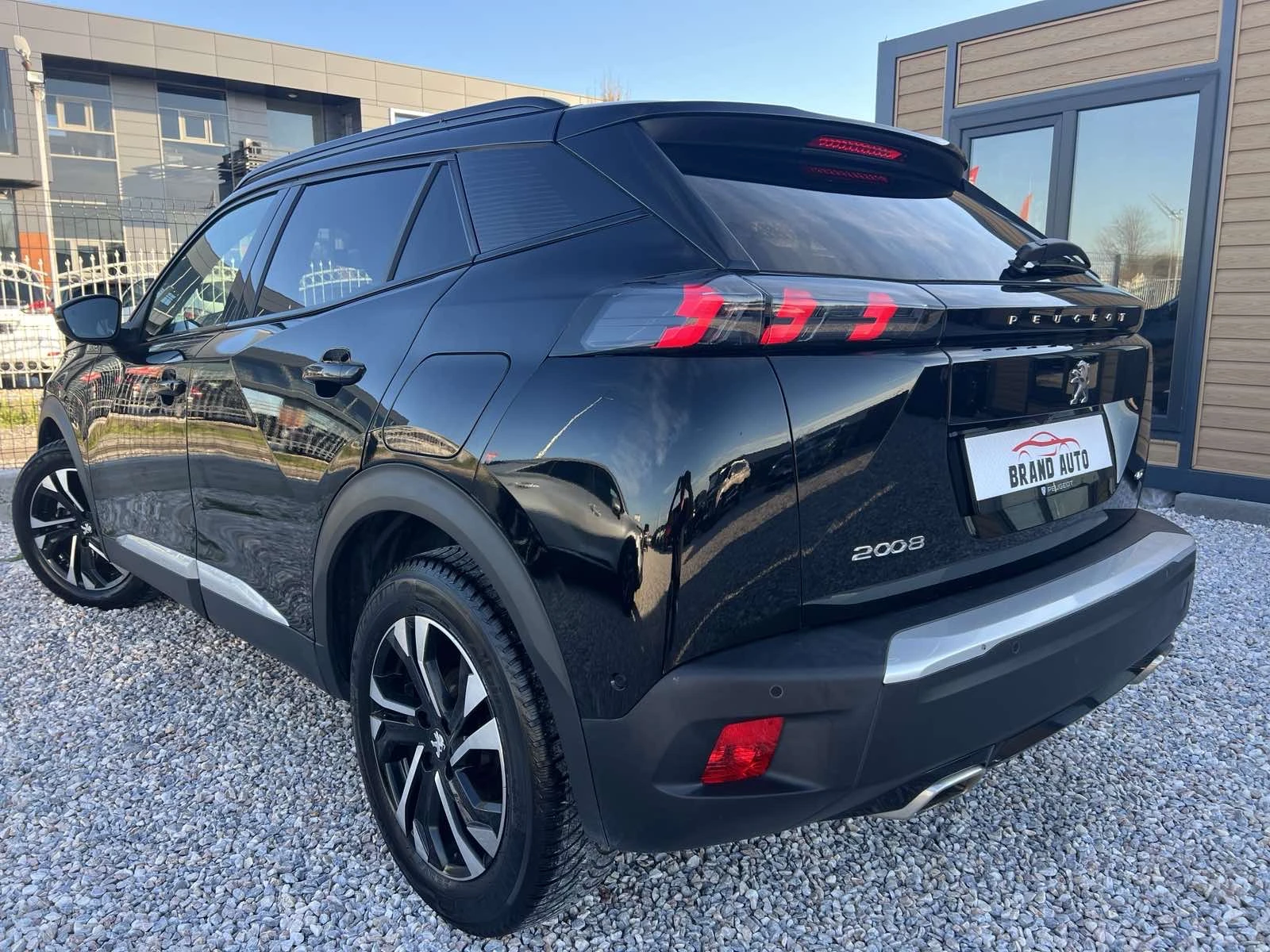 Peugeot 2008 * GT PACK * 155 hp EAT8, снимка 5 - Автомобили и джипове - 54193843