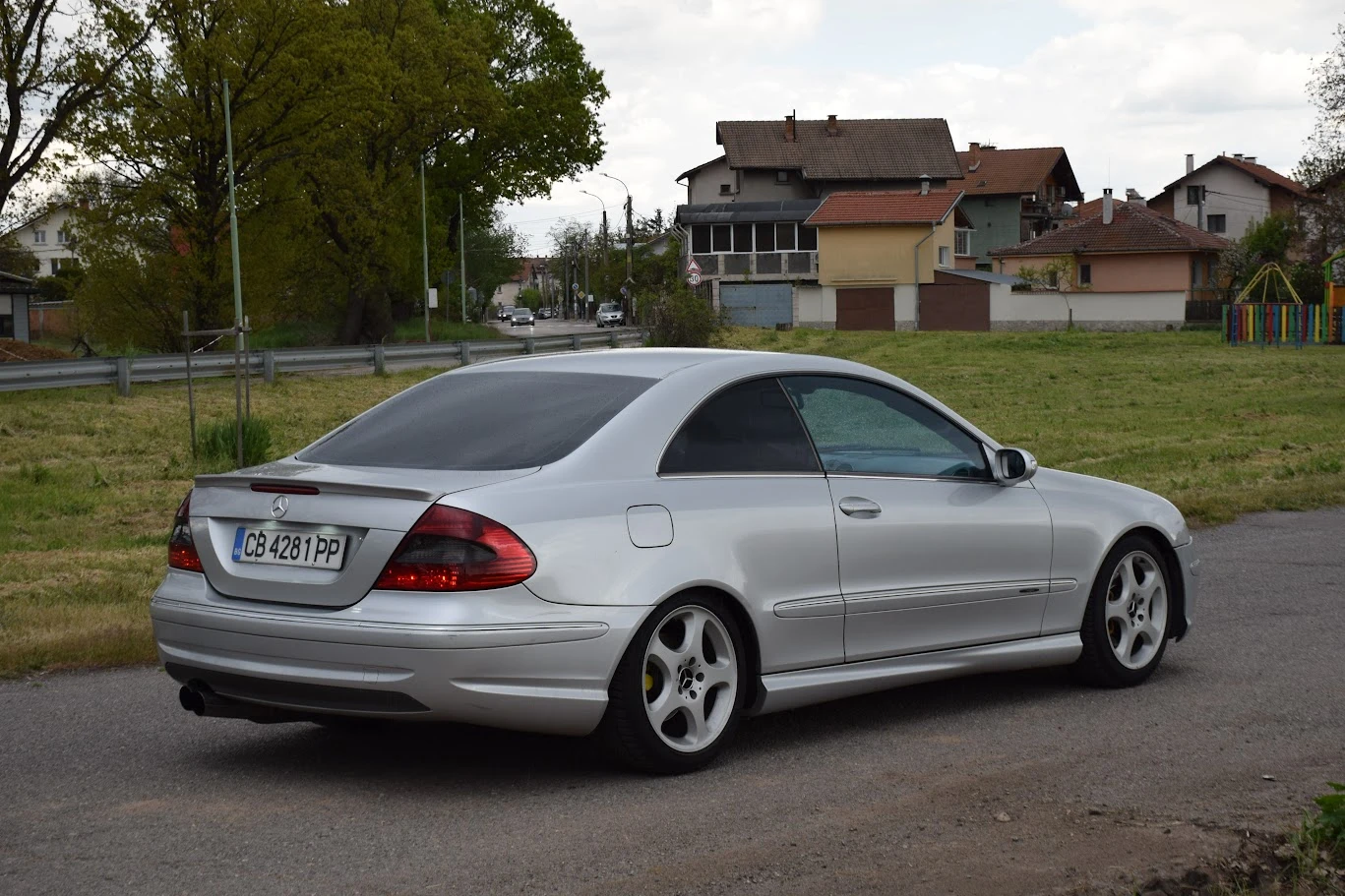 Mercedes-Benz CLK 270 CDI, снимка 4 - Автомобили и джипове - 54396058