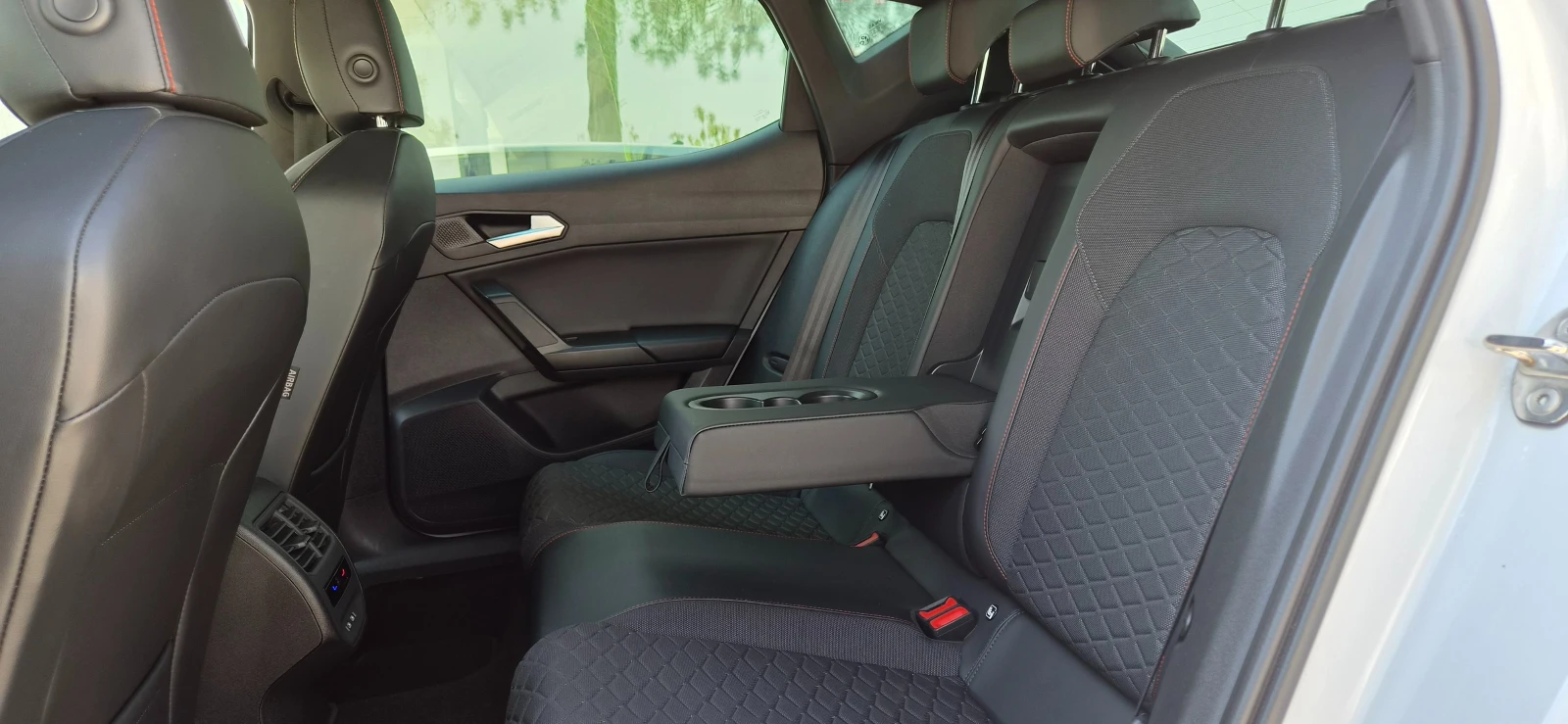 Seat Leon 73���. ��. FR 2023�. ������ 150 �.�. | Mobile.bg � ����������� 9