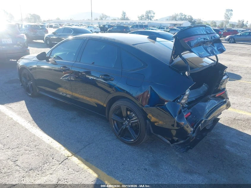 Honda Accord HYBRID Sport-L * КРАЙНА ЦЕНА* CARFAX, снимка 3 - Автомобили и джипове - 54491159