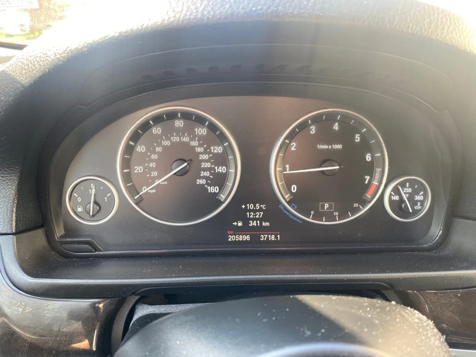 BMW 528 528i xDrive, снимка 8 - Автомобили и джипове - 54637331