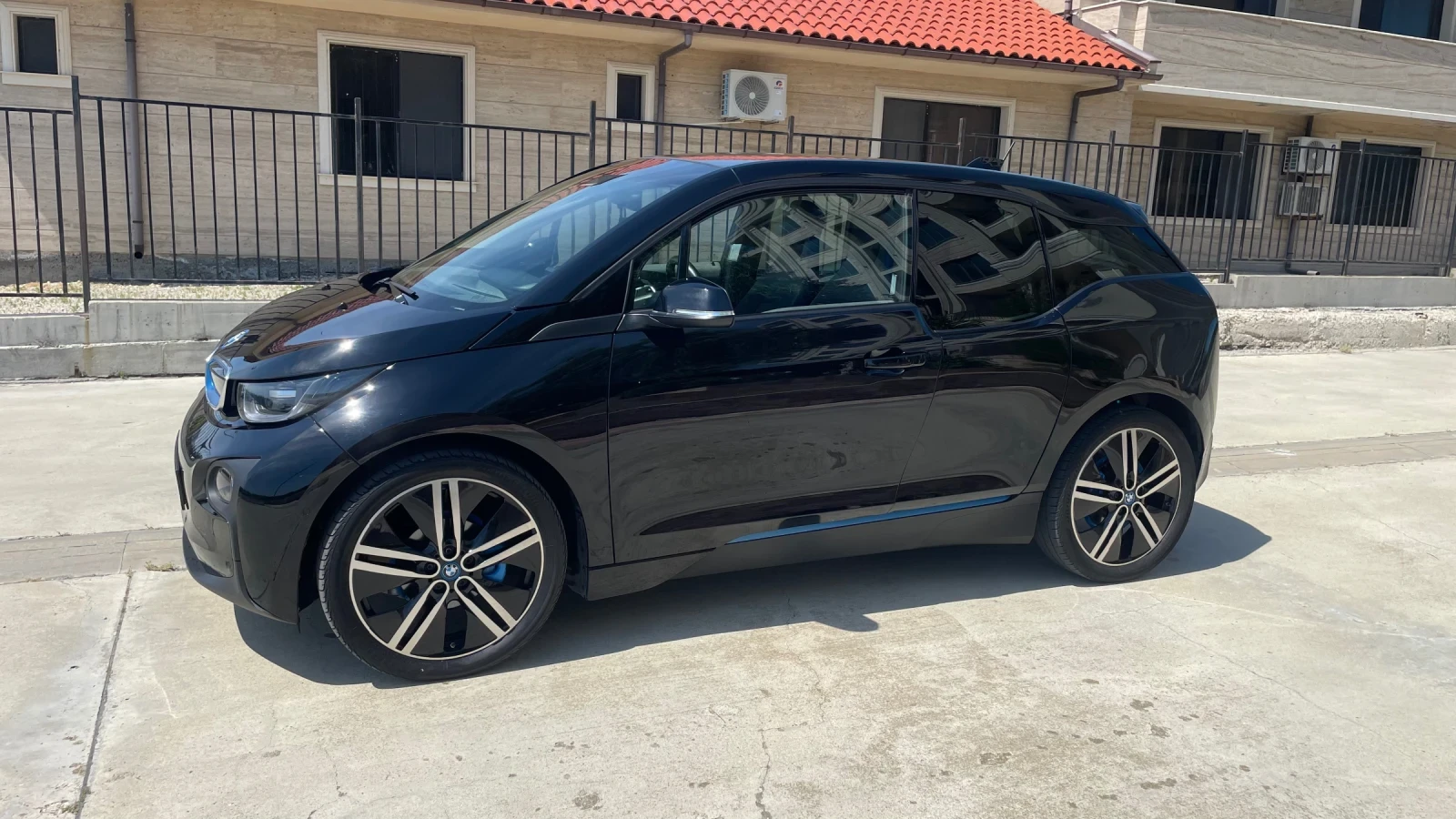 BMW i3 Регистрирана внос Германия/история бмв/ТЕРМОПОМПА , снимка 6 - Автомобили и джипове - 54711221