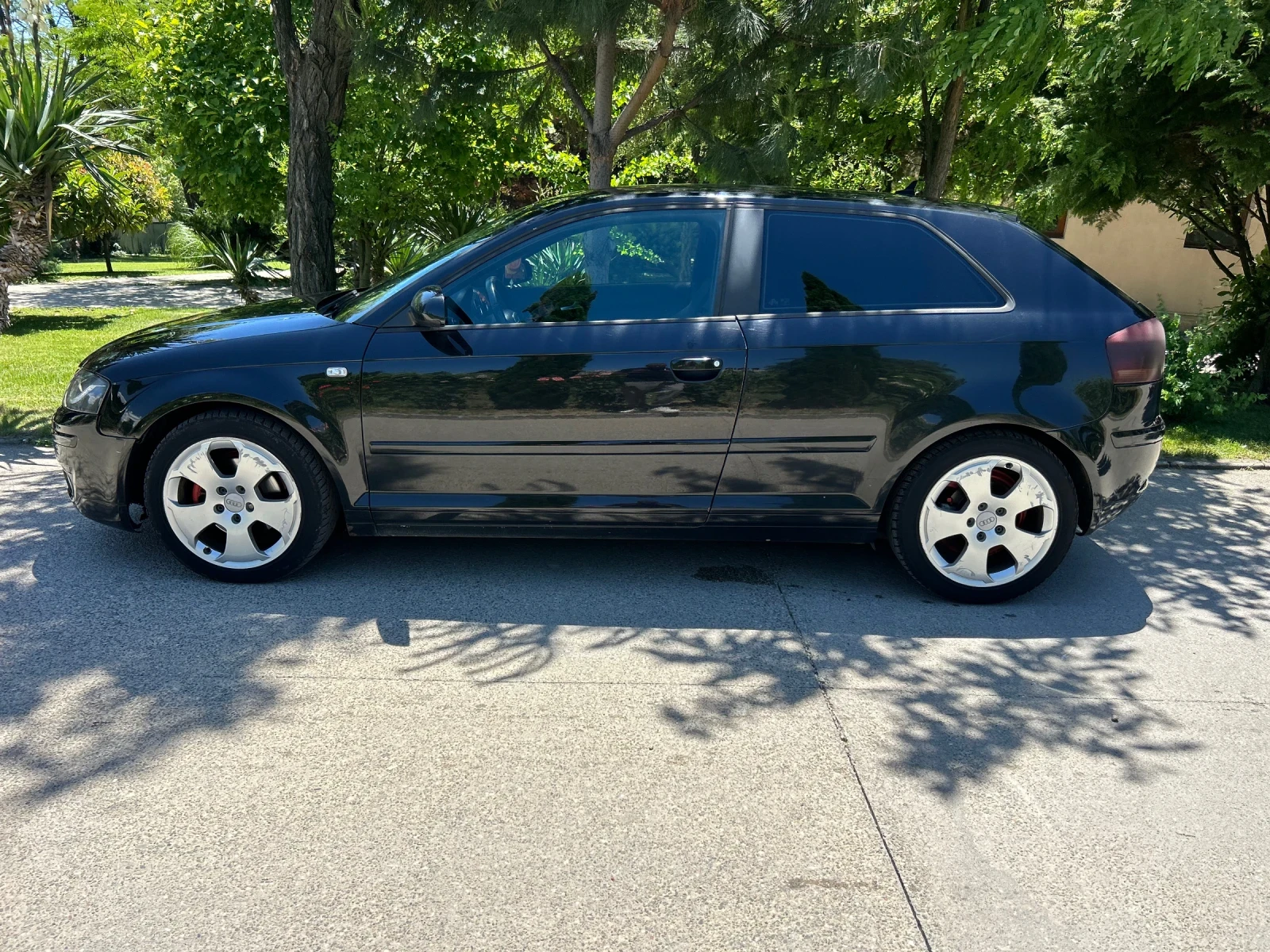 Audi A3 2.0TDI 6ск., снимка 4 - Автомобили и джипове - 54717323