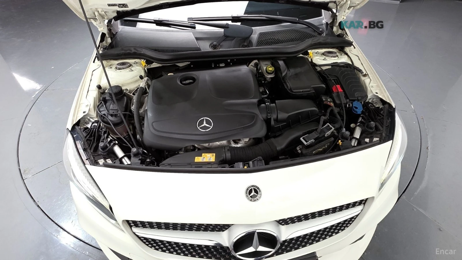 Mercedes-Benz A 200 * AMG* CAMERA* KEYLESS* ПОДГРЕВ* , снимка 6 - Автомобили и джипове - 55062420