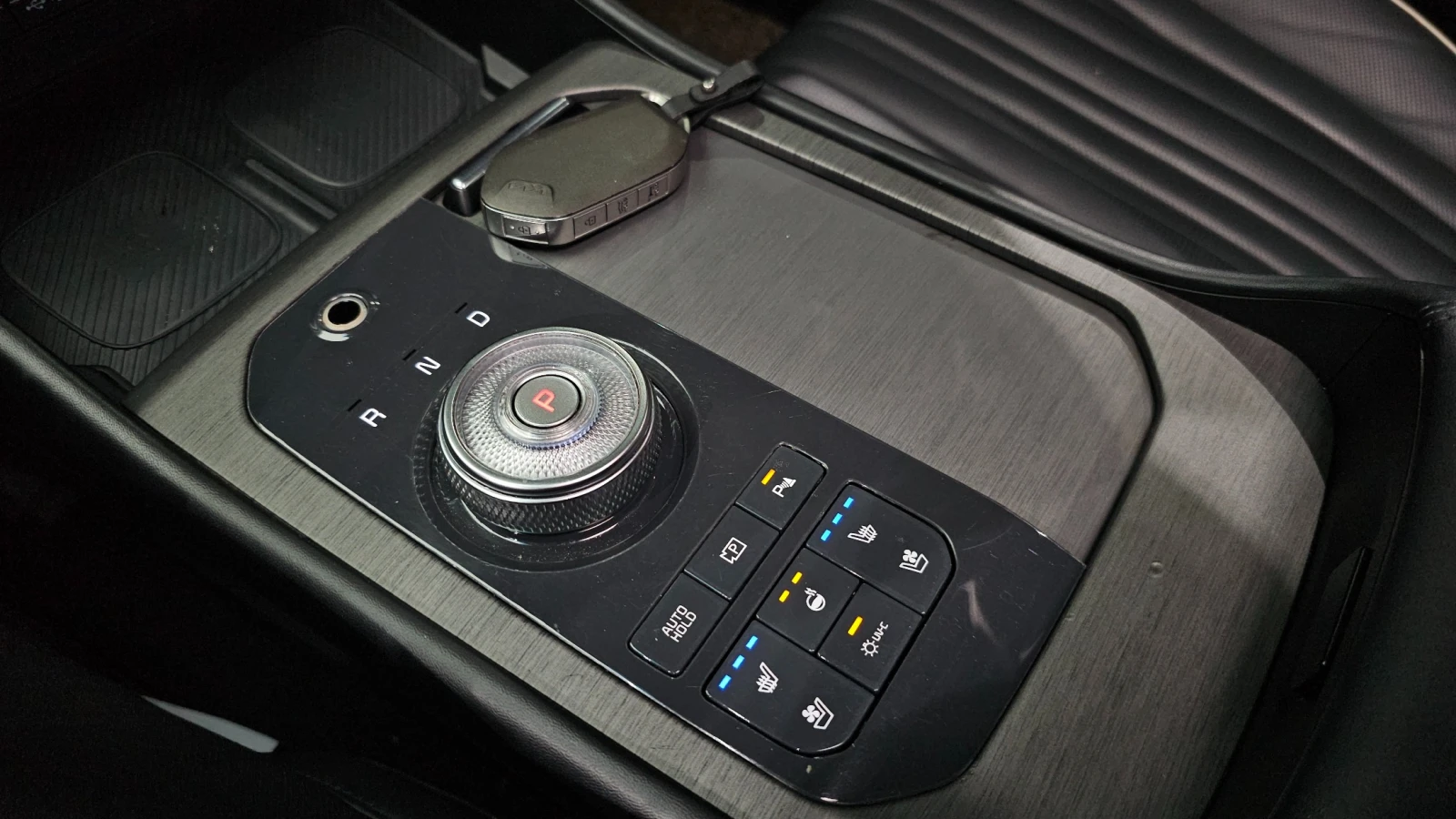 Kia K8 Hybrid Signature, снимка 11 - Автомобили и джипове - 55530321