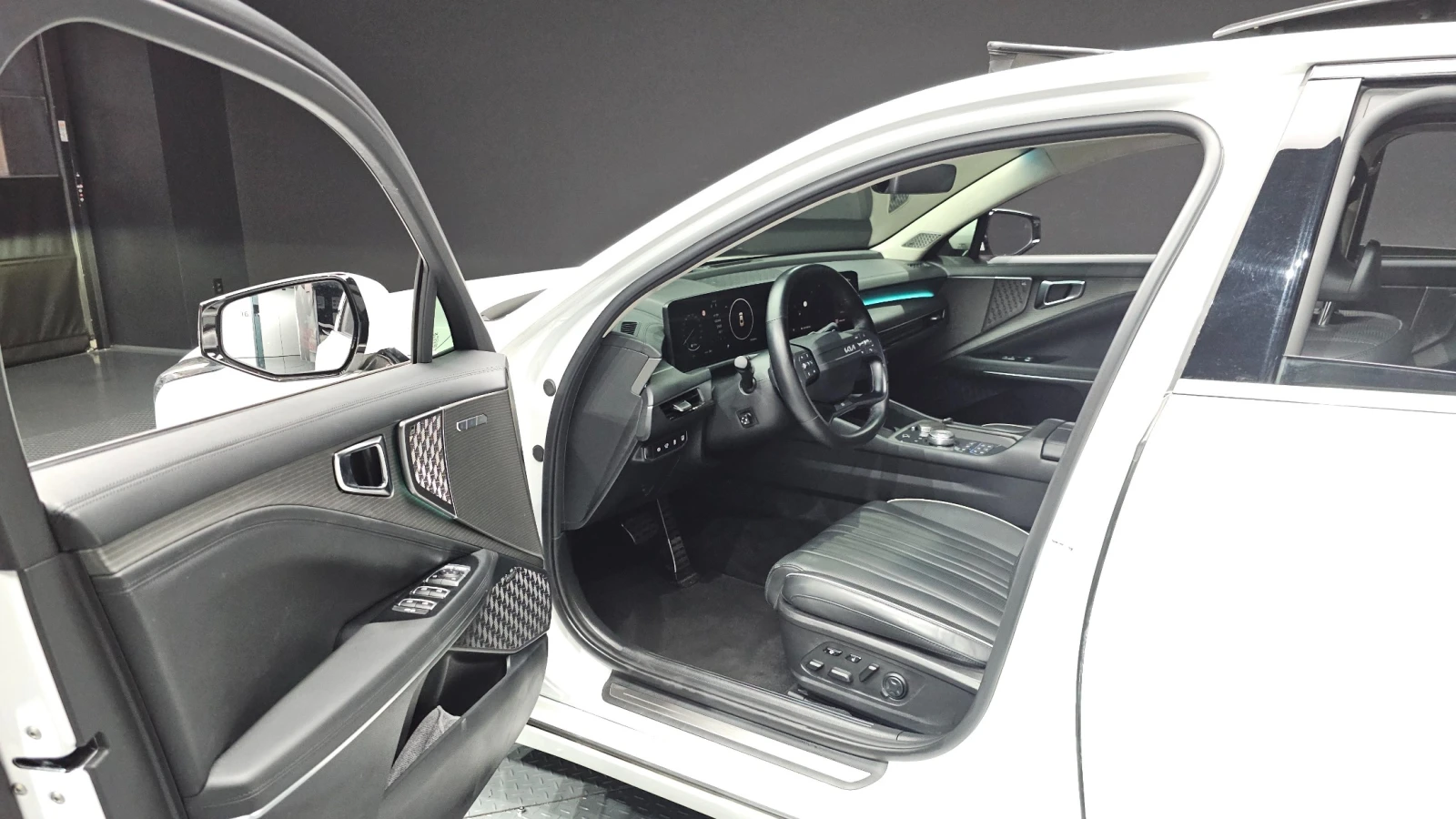 Kia K8 Hybrid Signature, снимка 5 - Автомобили и джипове - 55530321