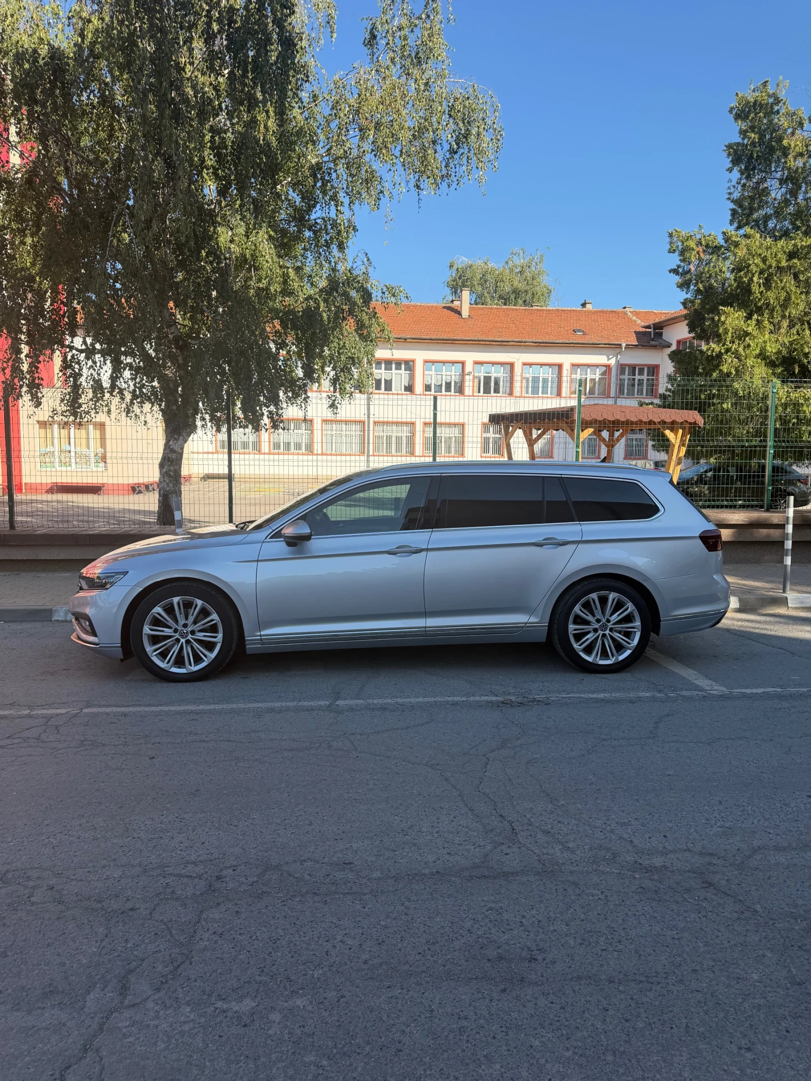 VW Passat, снимка 2 - Автомобили и джипове - 55670033