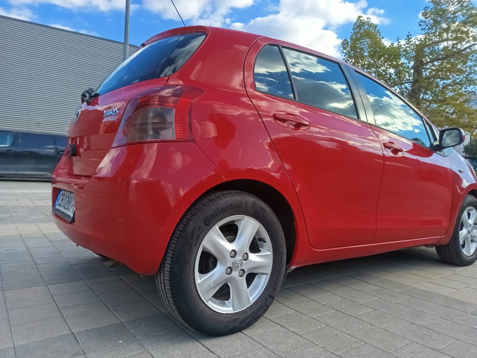 Toyota Yaris 1.33, снимка 7 - Автомобили и джипове - 56261390