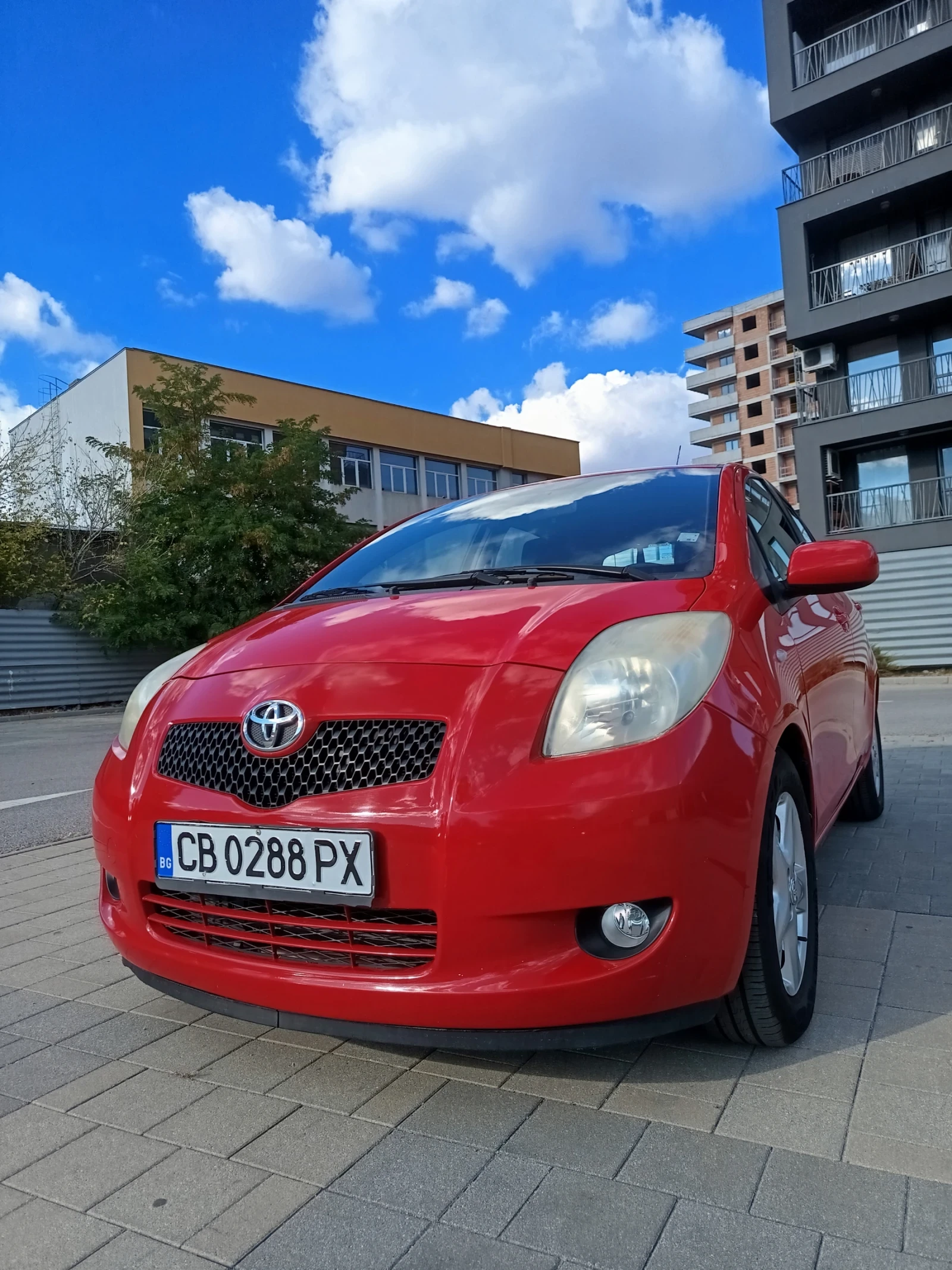 Toyota Yaris 1.33, снимка 3 - Автомобили и джипове - 56261390