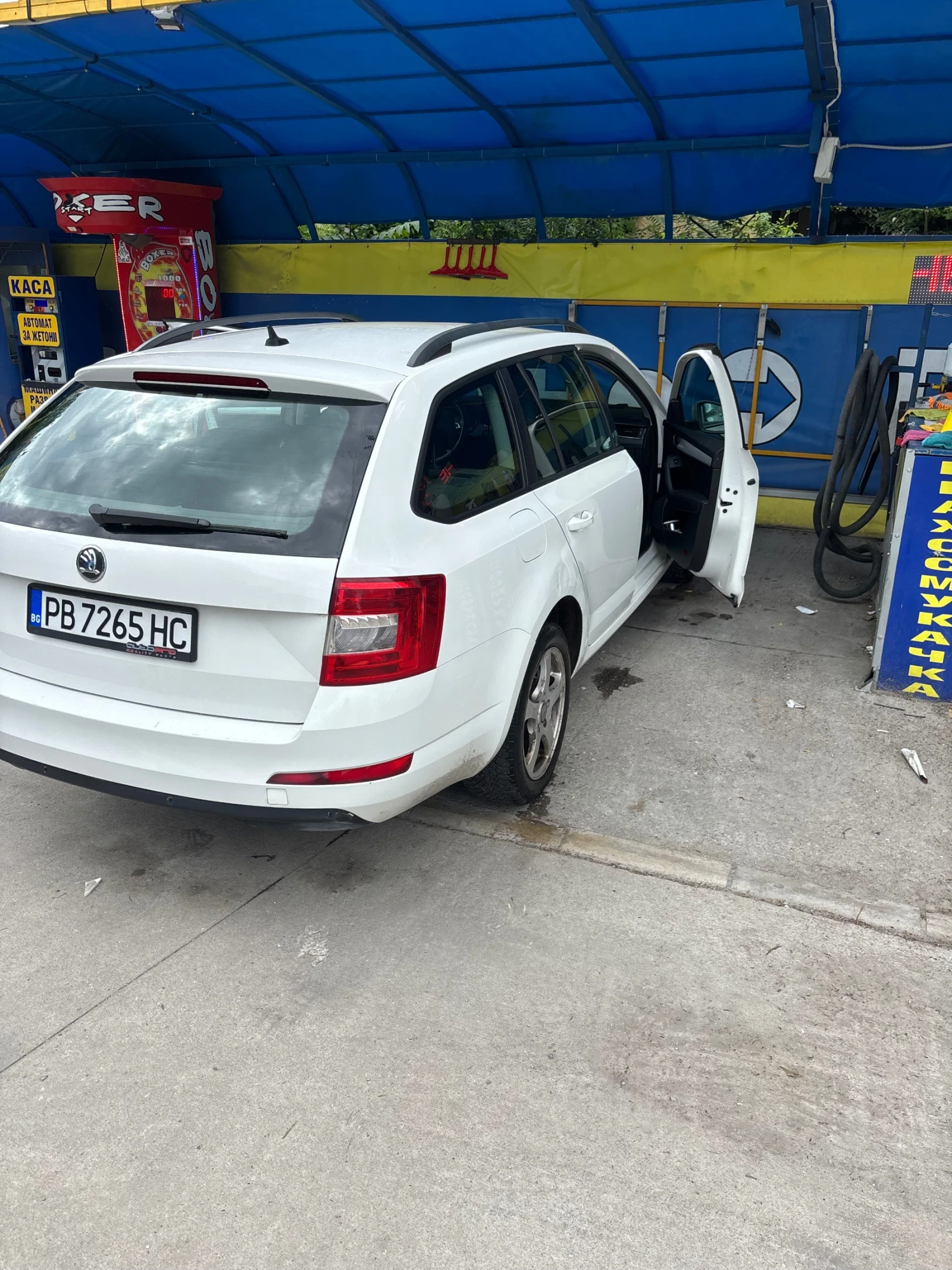 Skoda Octavia, снимка 2 - Автомобили и джипове - 56461015