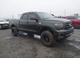     Toyota Tundra DOUBLE CAB SR5/  !