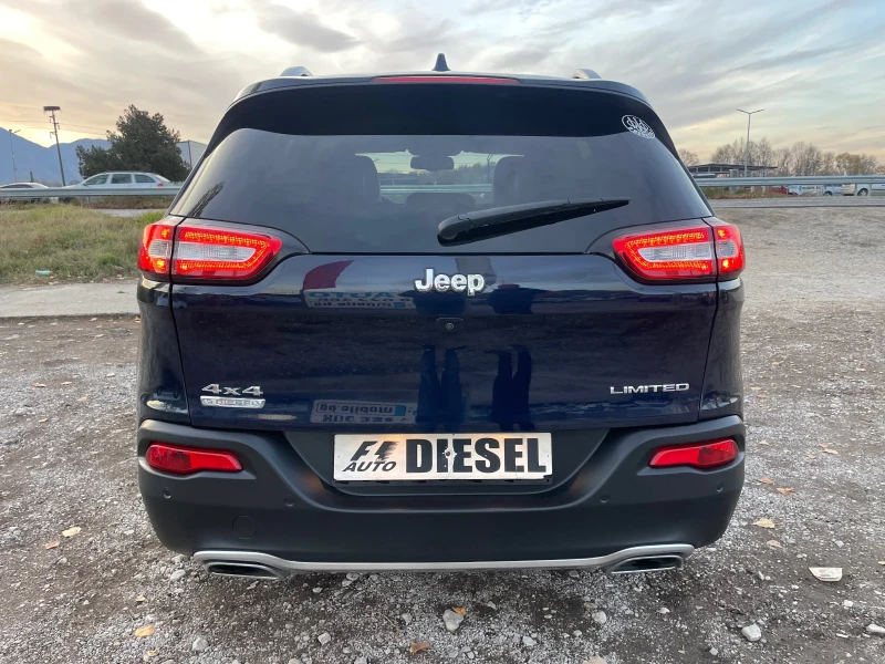 Jeep Cherokee 2.2TDI-200-NAVI-KAMERA-FULL-ITALIA, снимка 9 - Автомобили и джипове - 48033764