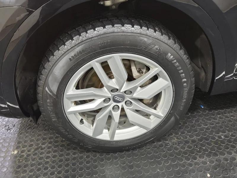 Audi Q5 * KOMFORT * CARFAX * БЕЗ ПЪРВОНАЧАЛНА ВНОСКА, снимка 17 - Автомобили и джипове - 52724953