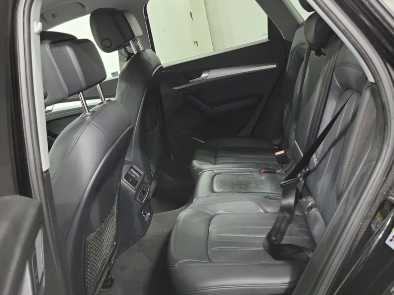 Audi Q5 * KOMFORT * CARFAX * БЕЗ ПЪРВОНАЧАЛНА ВНОСКА, снимка 12 - Автомобили и джипове - 52724953