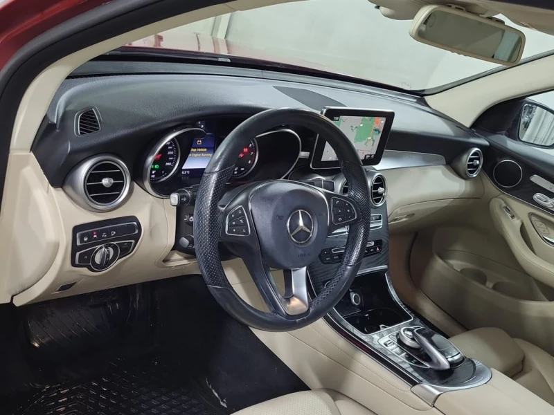 Mercedes-Benz GLC * 300 * CARFAX * ЦЕНА ДО БГ, снимка 11 - Автомобили и джипове - 53193313