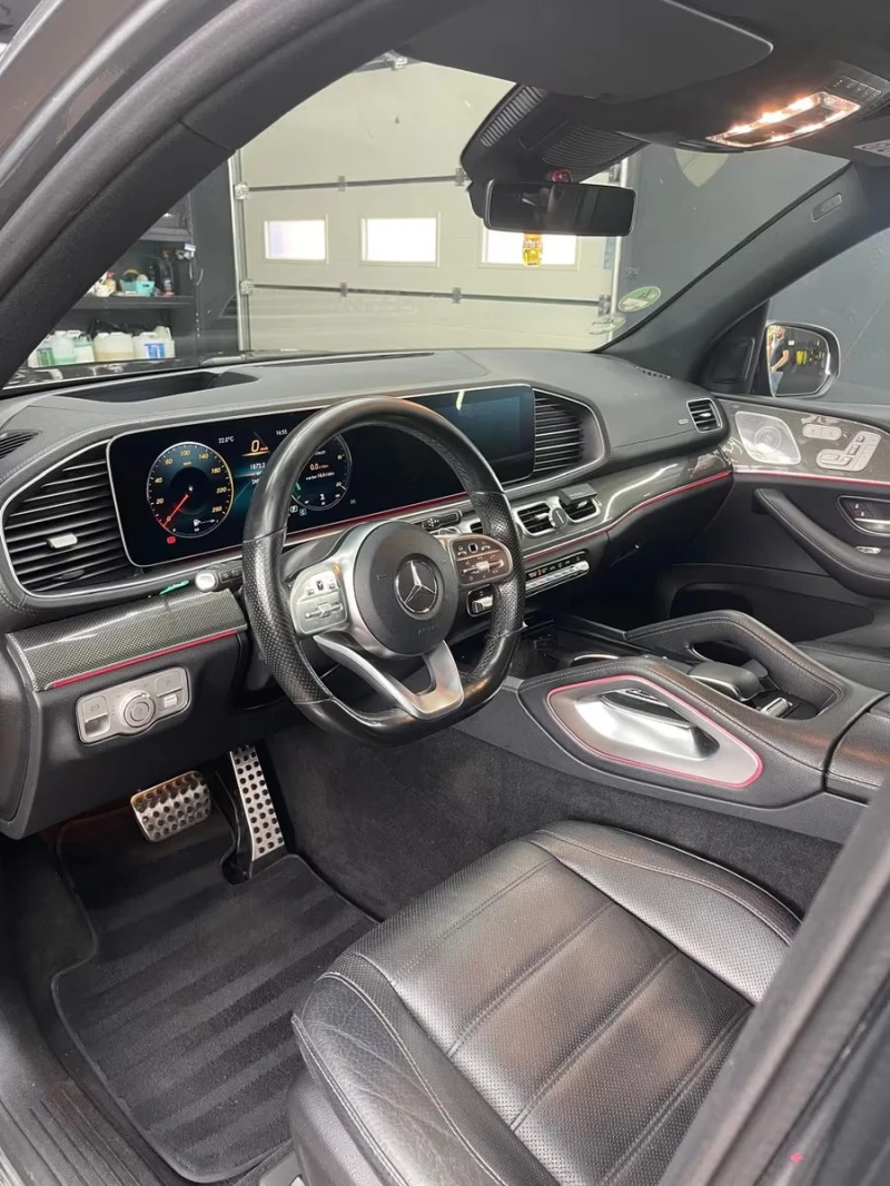 Mercedes-Benz GLS 400 4MATIC/330HP/PANO/7S/BURM/360/MASSAGE/MEMO/759g, снимка 4 - Автомобили и джипове - 53366876