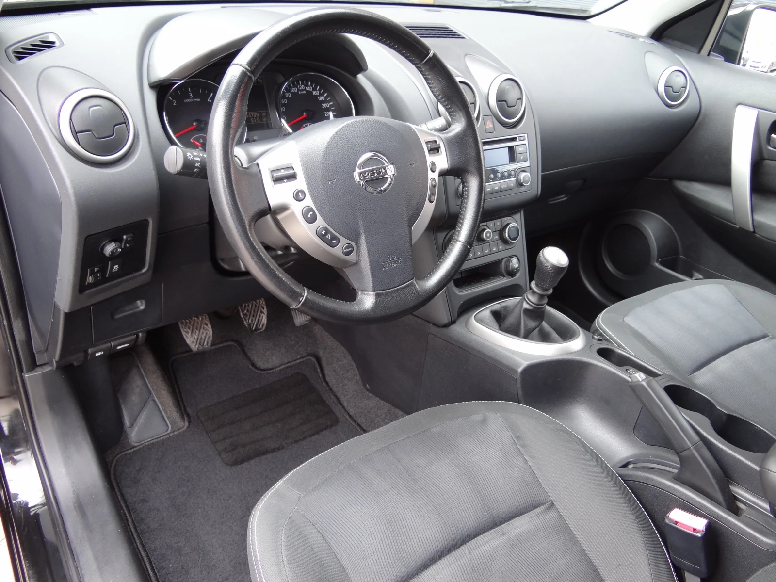 Nissan Qashqai + 2 1.6dci-130k.c. / 7-места / Панорама / Euro-5A  - изображение 8