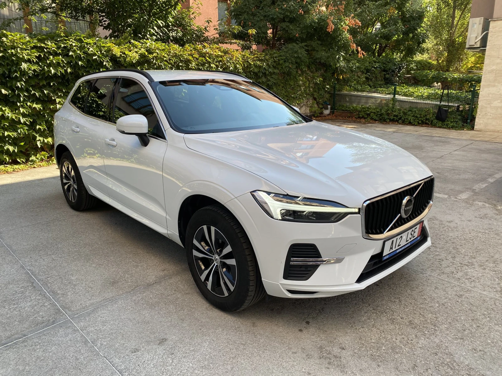 Volvo XC60  B4 / AWD / Momentum Pro / Auto | Mobile.bg   1